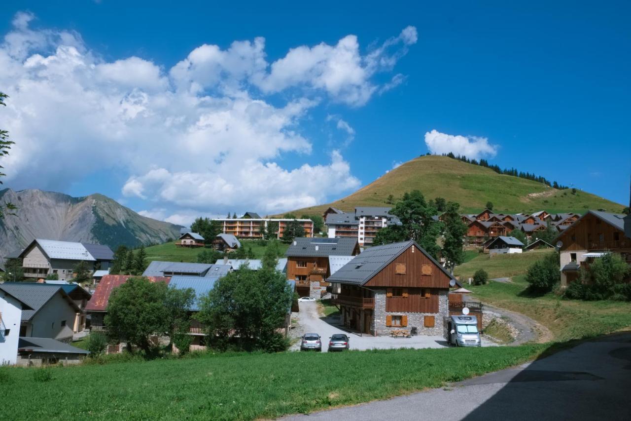 Vvf Residence Albiez-Montrond Maurienne Luaran gambar
