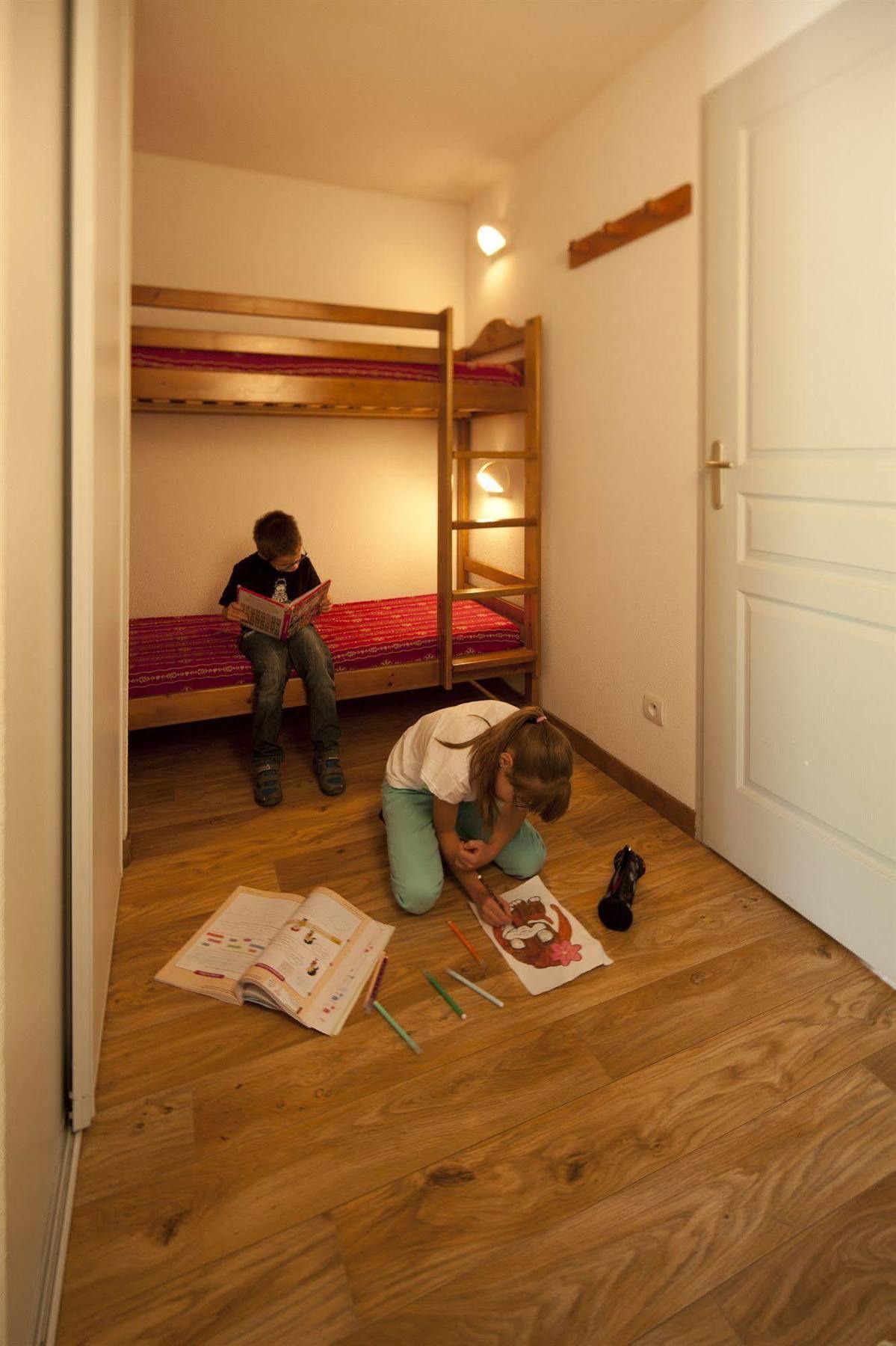 Vvf Residence Albiez-Montrond Maurienne Luaran gambar