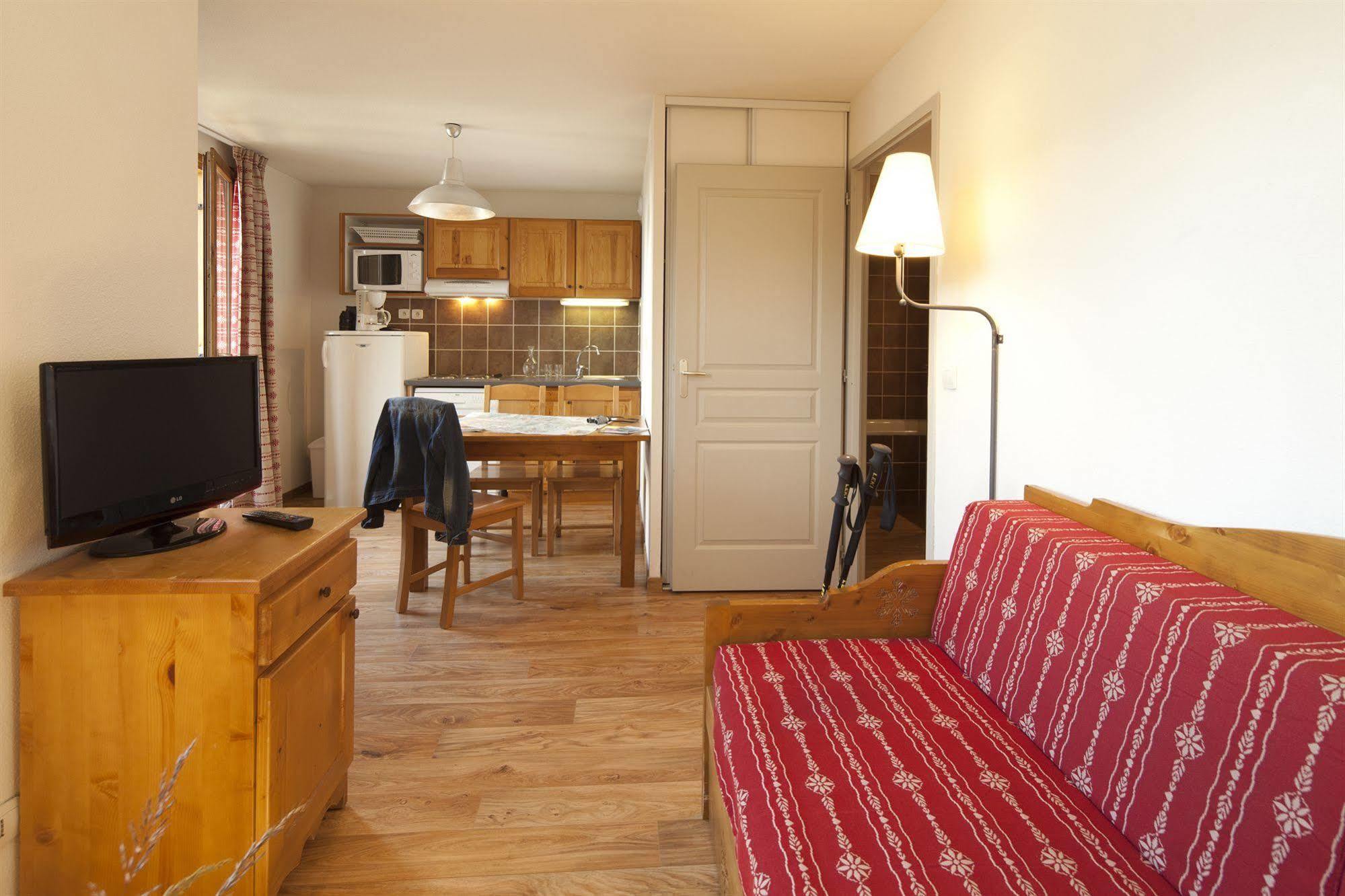 Vvf Residence Albiez-Montrond Maurienne Luaran gambar